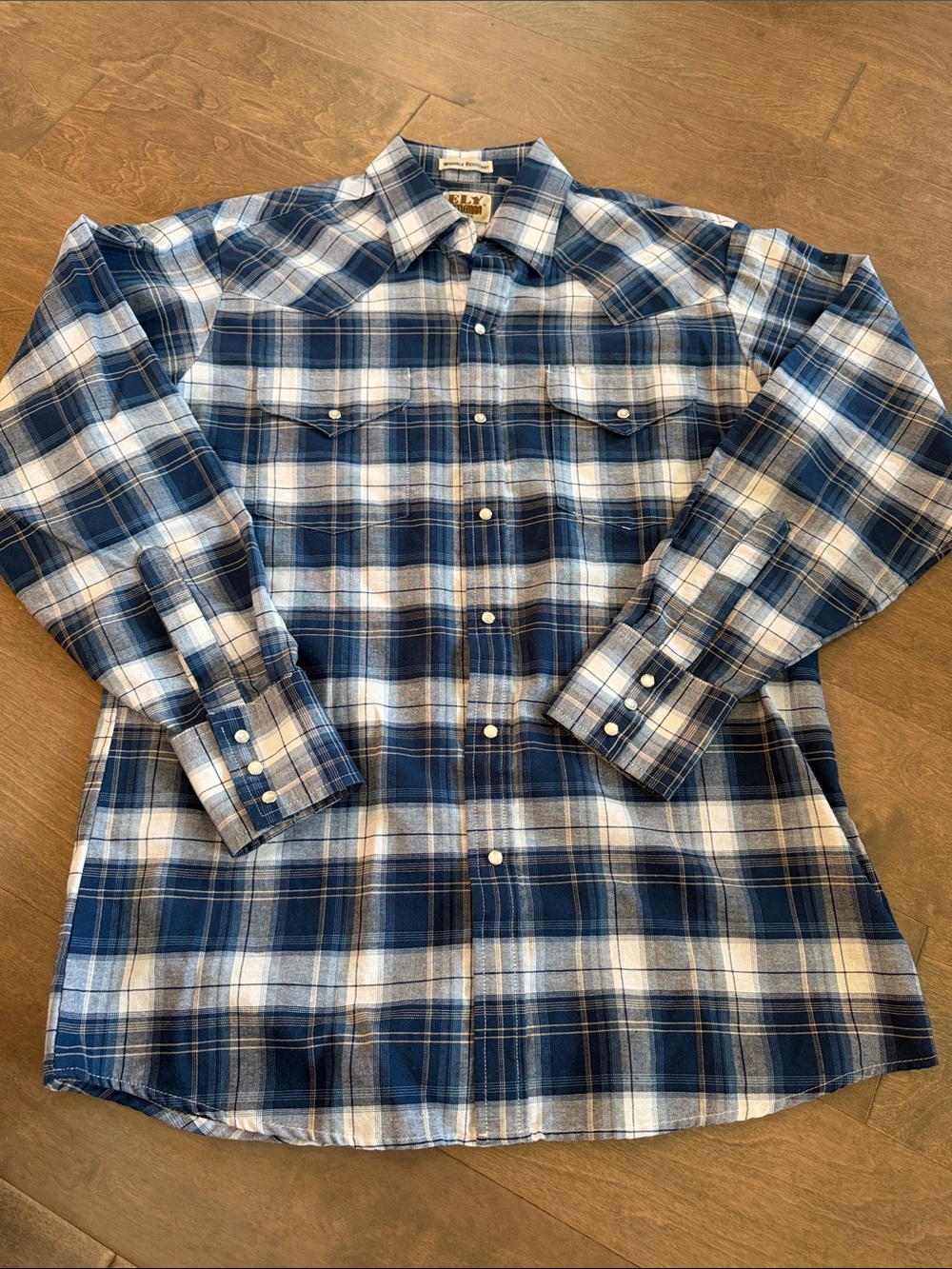 Men's Blue Plaid Button-Up Shirt - Classic Western Style